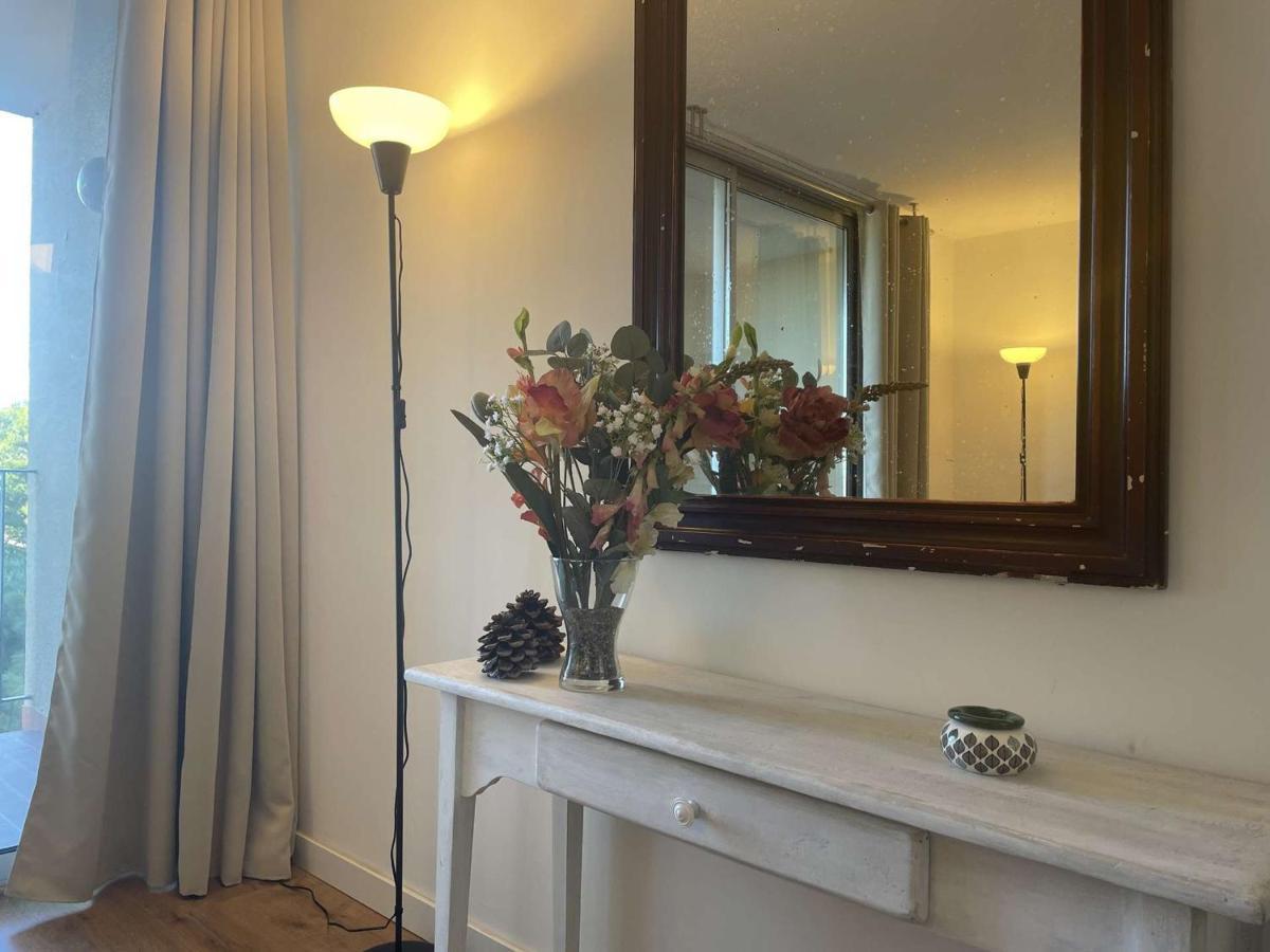 בניולס-סור-מר Appartement Renove Avec Clim, Parking Et Terrasse A 500M Du Port - Fr-1-225C-113 מראה חיצוני תמונה