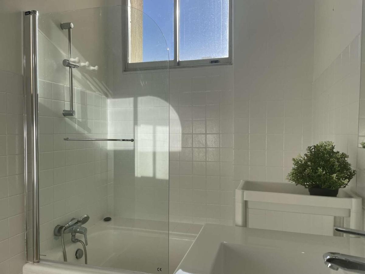 בניולס-סור-מר Appartement Renove Avec Clim, Parking Et Terrasse A 500M Du Port - Fr-1-225C-113 מראה חיצוני תמונה